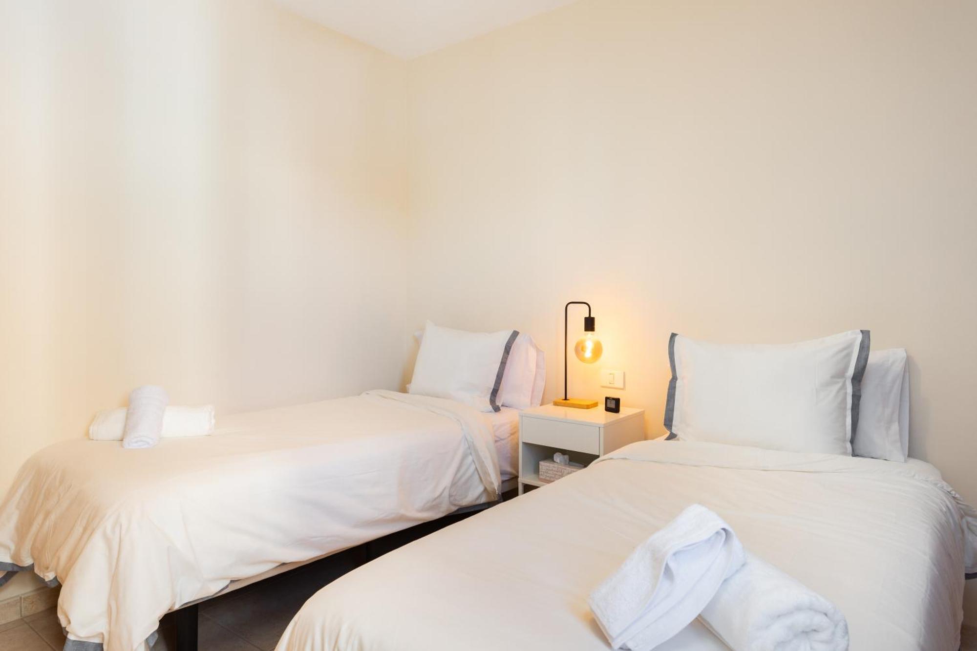 Home2Book Design & Luminous Apt Santa Cruz Center מראה חיצוני תמונה
